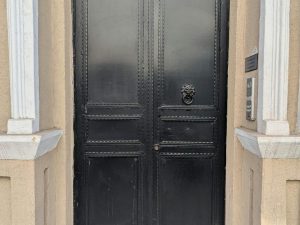 Trasforma la sicurezza domestica con soluzioni su misura in ferro